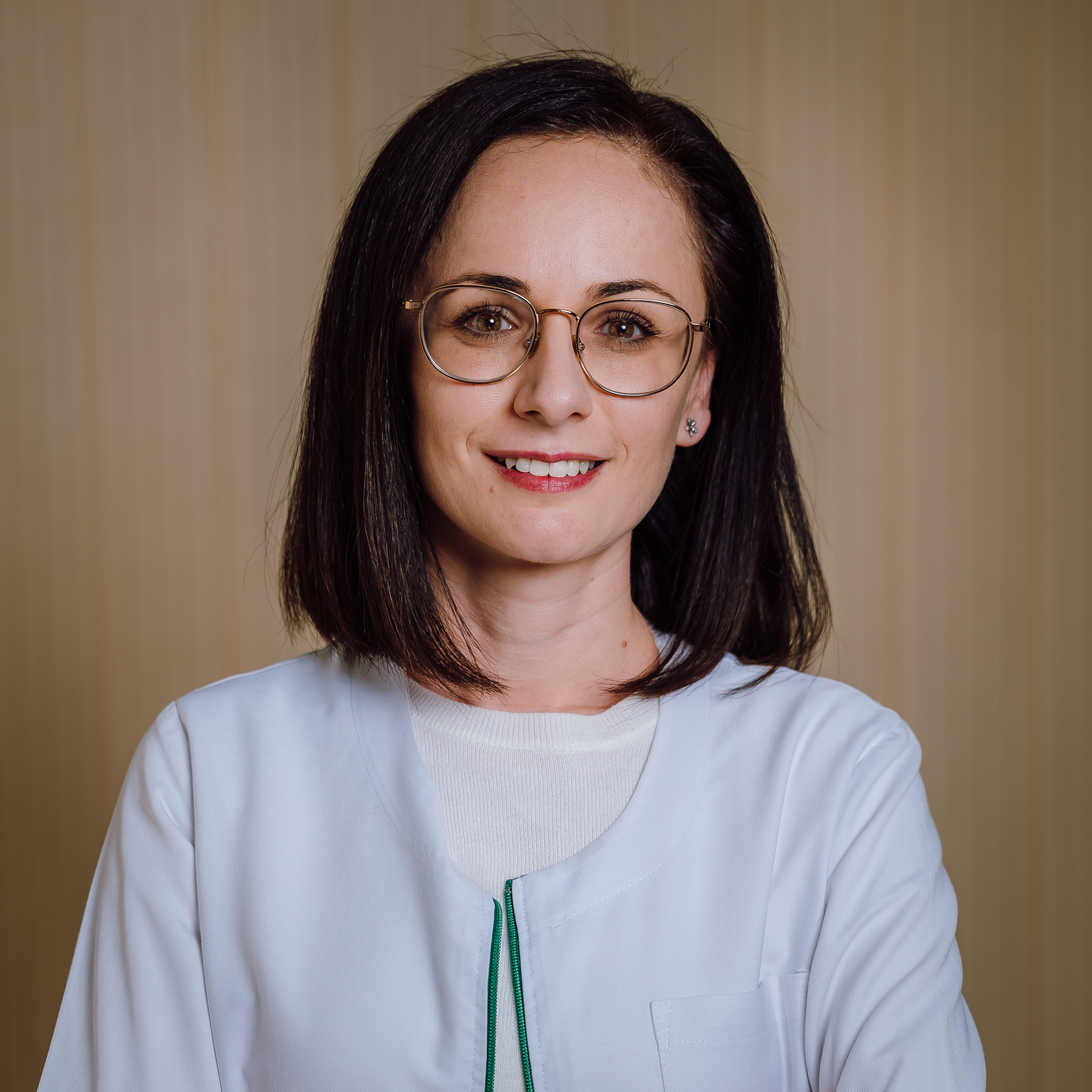 Dr. Alexandra Palaghie